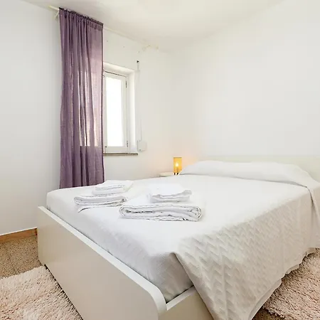 Apartment C21 - Camachinhos Downtown
