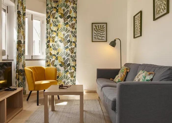 Apartment C21 - Camachinhos Downtown *