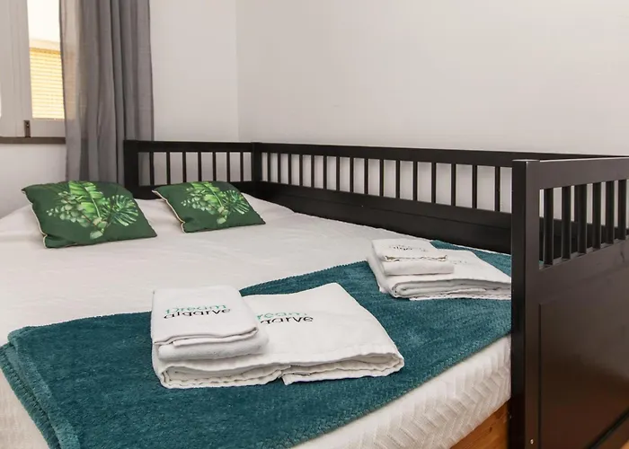 Apartment C21 - Camachinhos Downtown *